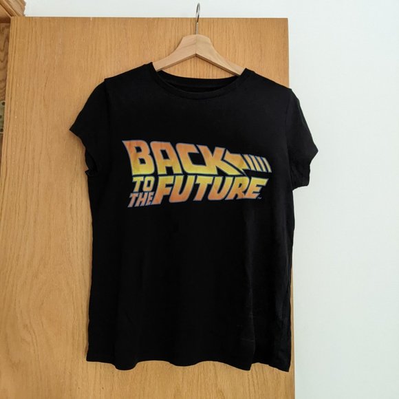 Uniqlo Women's Back To the Future T-shirt (size M) - Picture 1 of 3